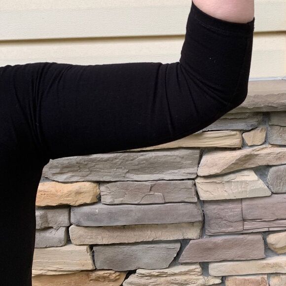 Cache black/silver with guitar application, long-sleeved sweater, great shape, M - Picture 4 of 9